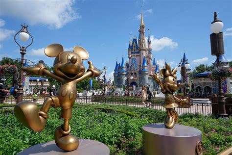 Disney World workers criticize DeSantis appointees’ decision to eliminate free passes